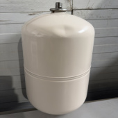 Расширительный бак Flamco Airfix R 25 для системы водоснабжения Уценка