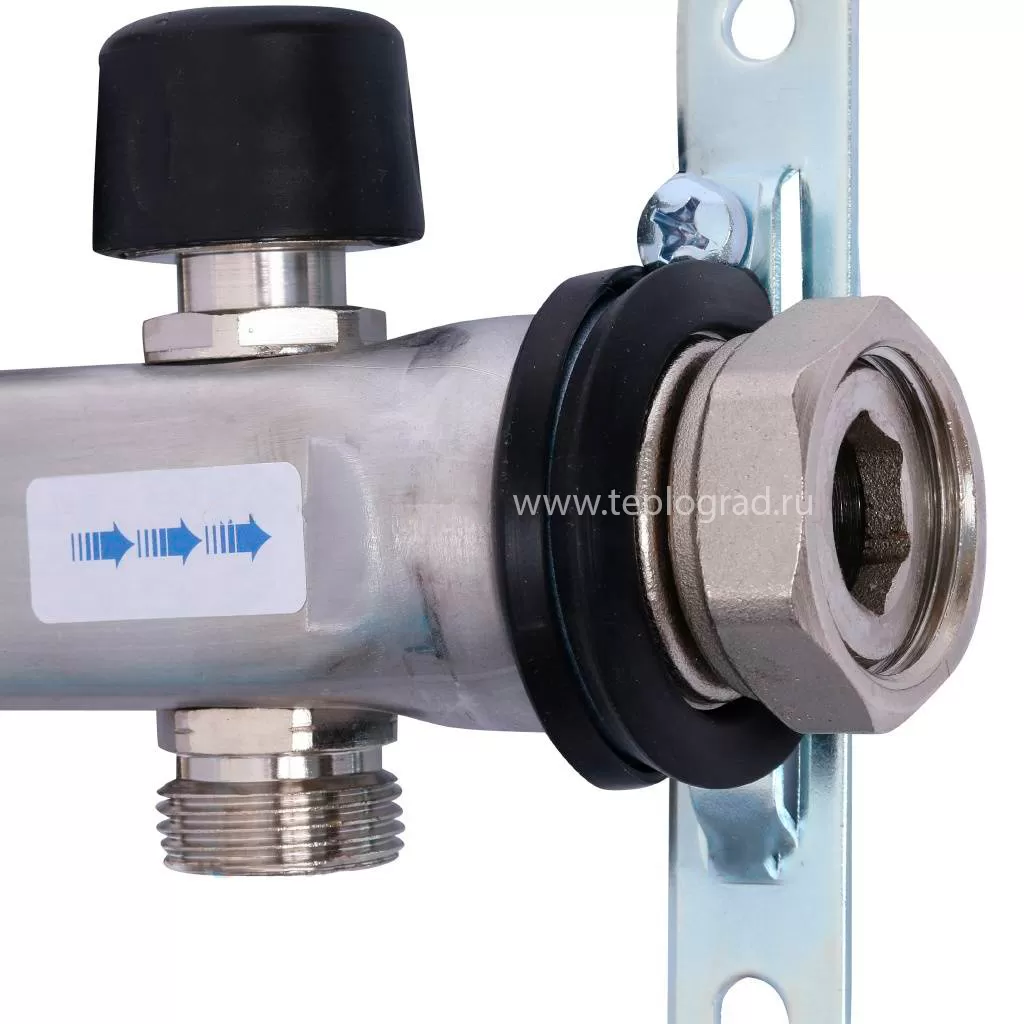 Коллектор Uponor Smart S на 12 выходов с клапанами Коллектор Uponor Smart S на 12 выходов с клапанами