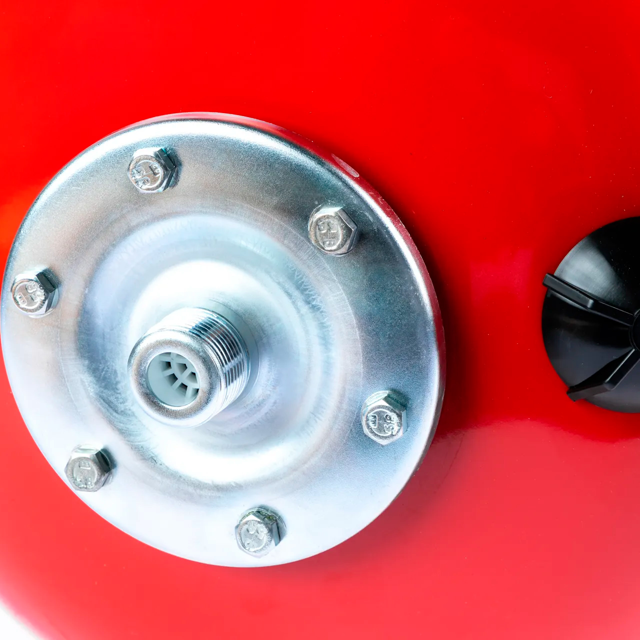 Расширительный бак Unipump РВ 35л.