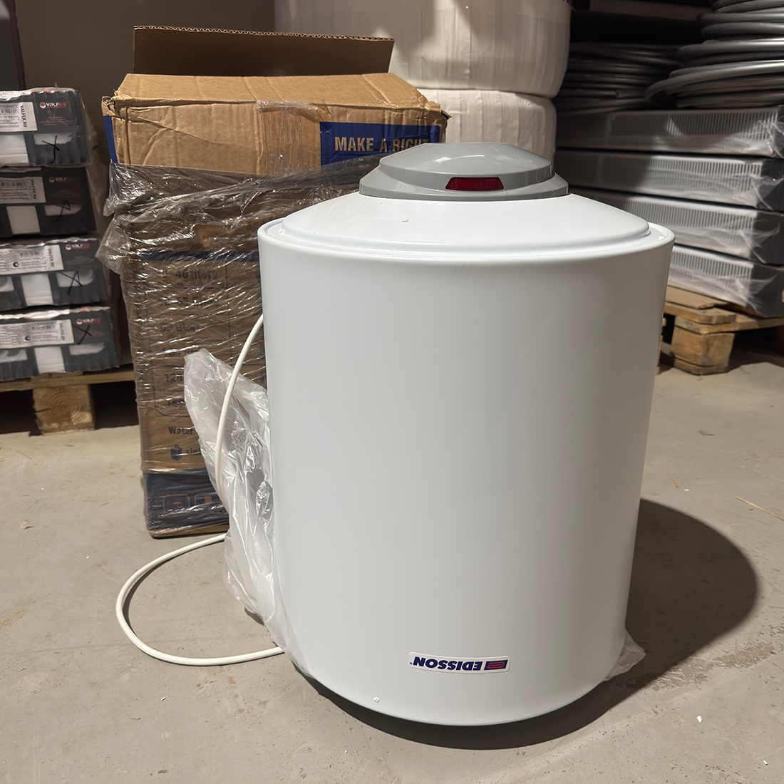 Водонагреватель накопительный EDISSON ES 30 V Уценка