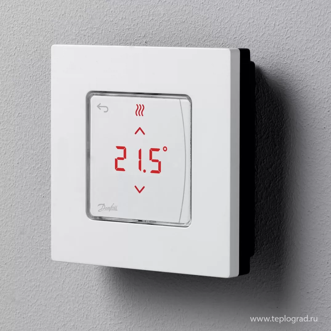 Сенсорный комнатный термостат Danfoss Icon 230 В, накладной