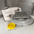 Трап для душевой с сухим затвором TIM 15x15см. прямой (вертикальный) выпуск Уценка