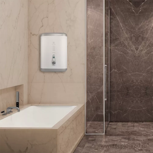 Водонагреватель Electrolux EWH 30 Inoxis